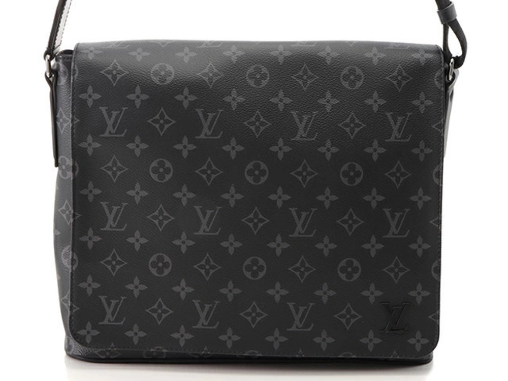 LOUIS VUITTON District Mono Eclipse Black Shoulder Bag